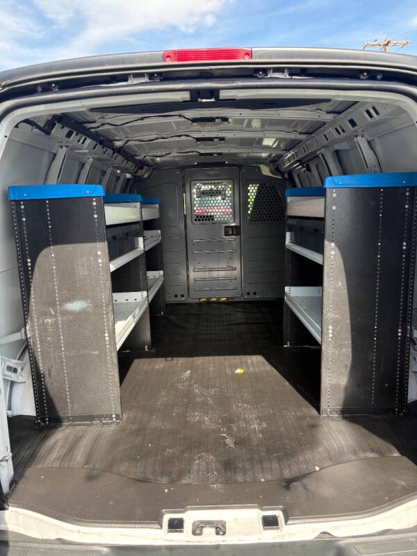 2020 Chevrolet Express 2500