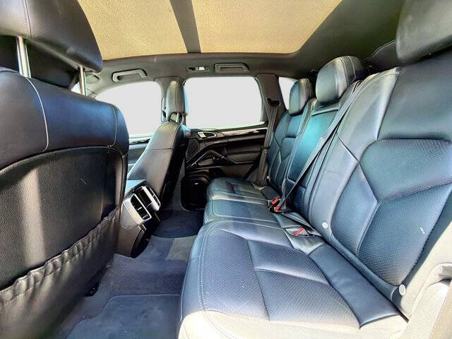 2016 Porsche Cayenne