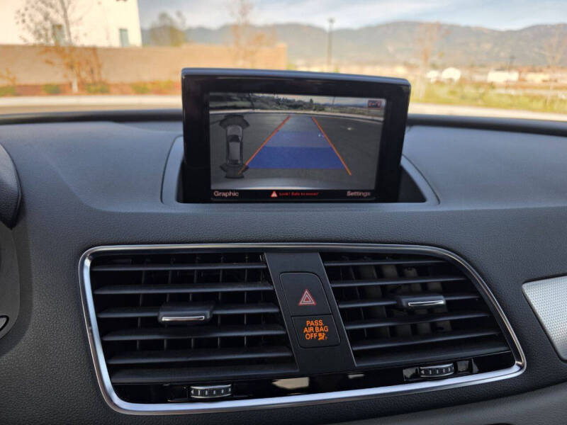 2016 Audi Q3 2.0T quattro Premium Plus