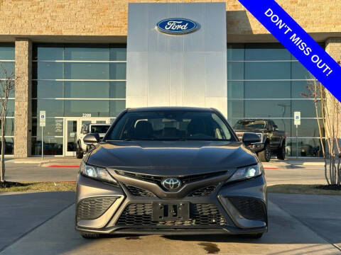 2023 Toyota Camry SE