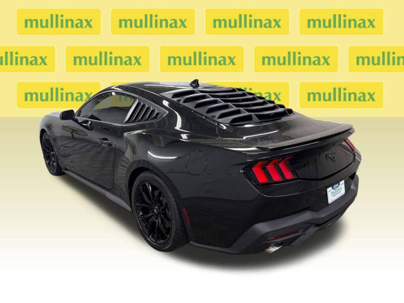 2024 Ford Mustang EcoBoost