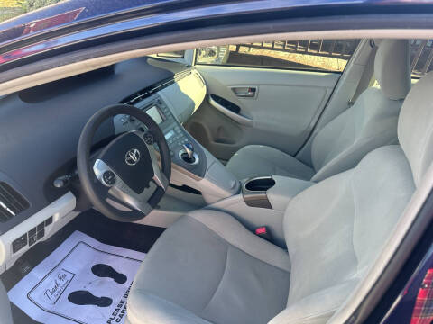 2013 Toyota Prius Two