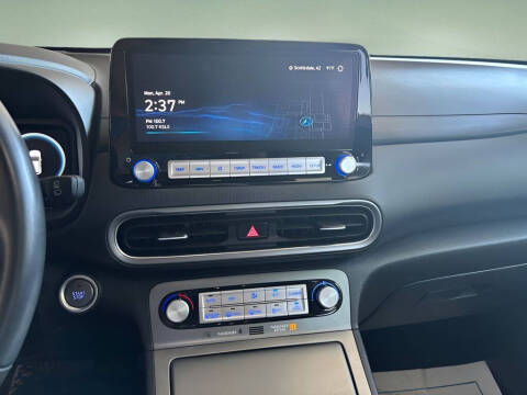 2023 Hyundai Kona Electric SEL