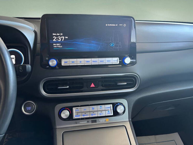 2023 Hyundai Kona Electric SEL