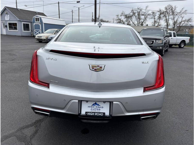 2018 Cadillac XTS Premium Luxury