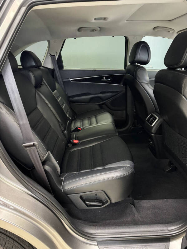 2016 Kia Sorento EX