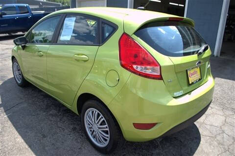 2013 Ford Fiesta SE