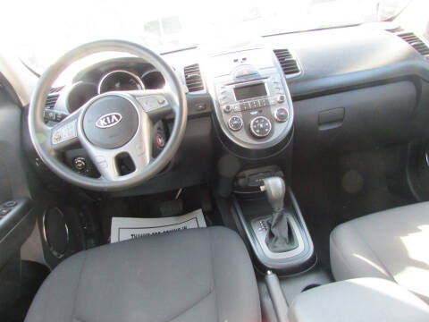 2011 Kia Soul +
