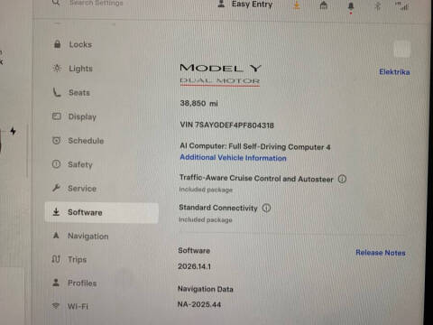 2023 Tesla Model Y Performance