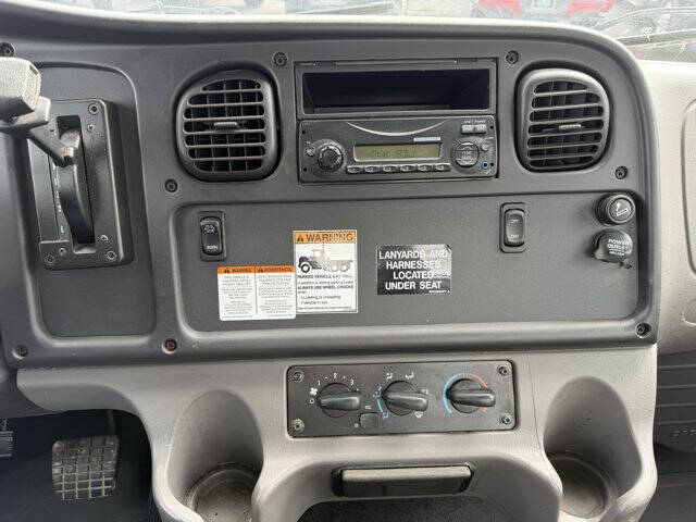 2014 Freightliner M2 106