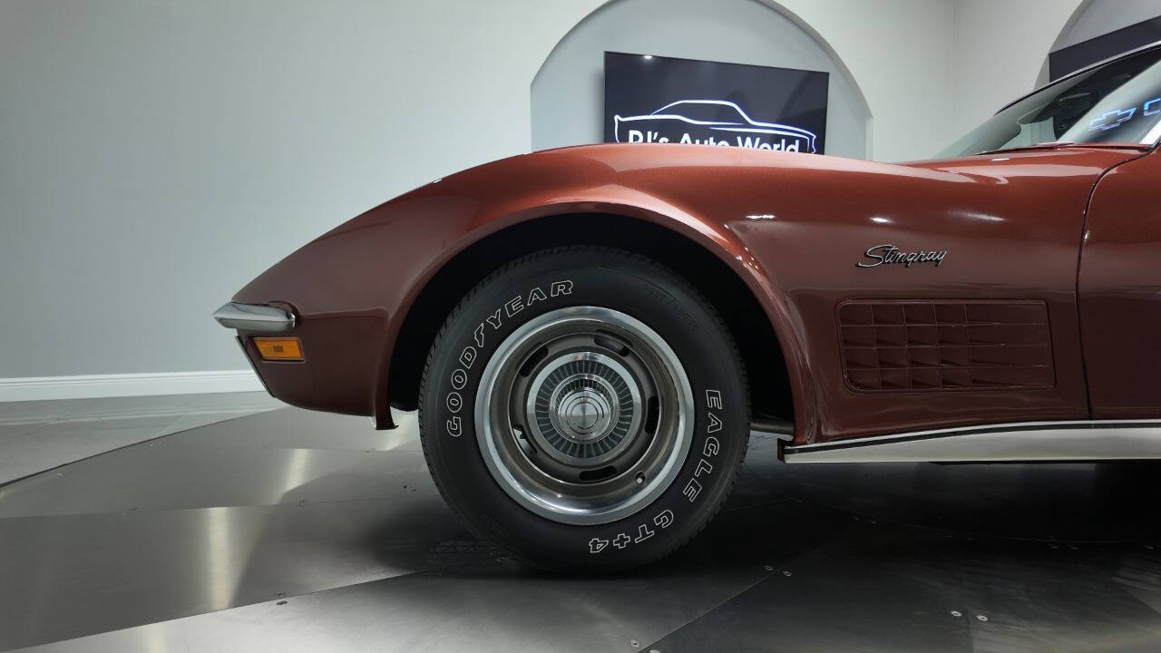 1971 Chevrolet Corvette 15