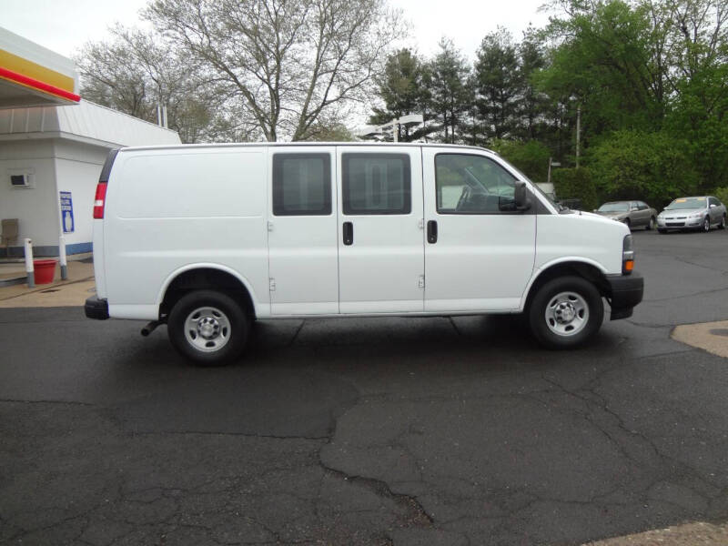 2021 Chevrolet Express 2500