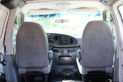 2006 Ford E-Series E-250
