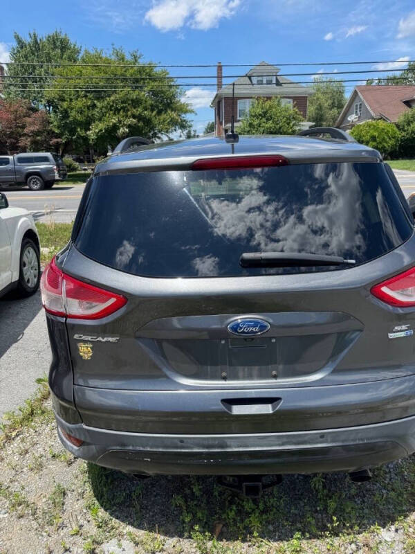 2016 Ford Escape SE