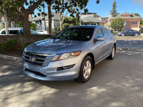2010 Honda Accord Crosstour for sale at Road Runner Motors in San Leandro CA