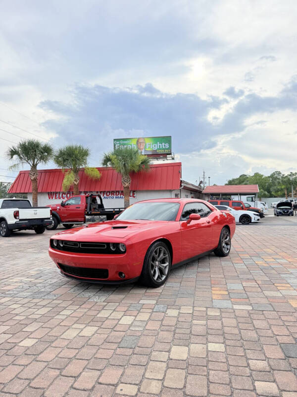 2015 Dodge Challenger SXT Plus