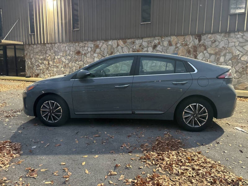 Used 2021 Hyundai IONIQ Limited with VIN KMHC85LJXMU077153 for sale in Maysville, KY