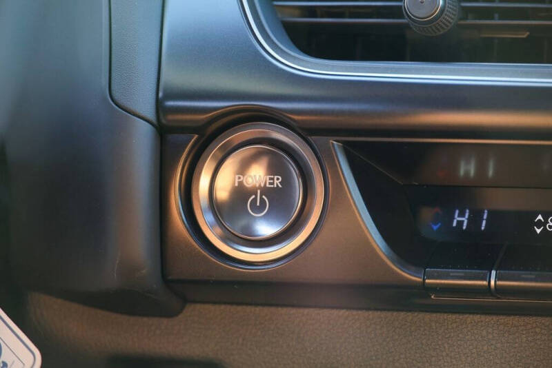 2025 Lexus UX 300h Premium