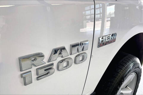2017 RAM 1500 SLT