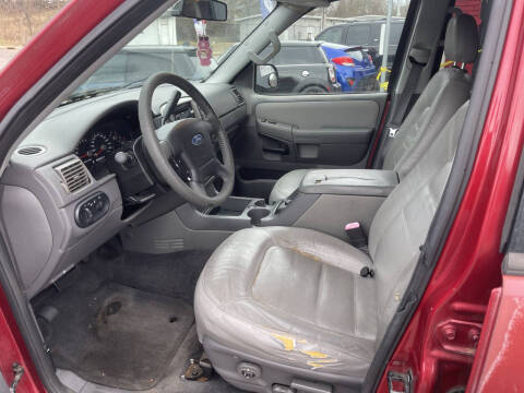2005 Ford Explorer XLT