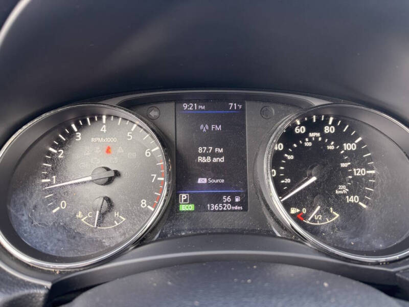 2020 Nissan Rogue SV