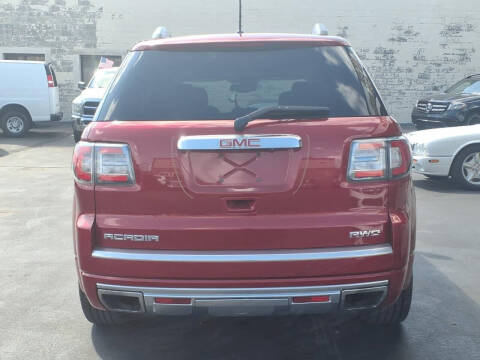 2014 GMC Acadia Denali