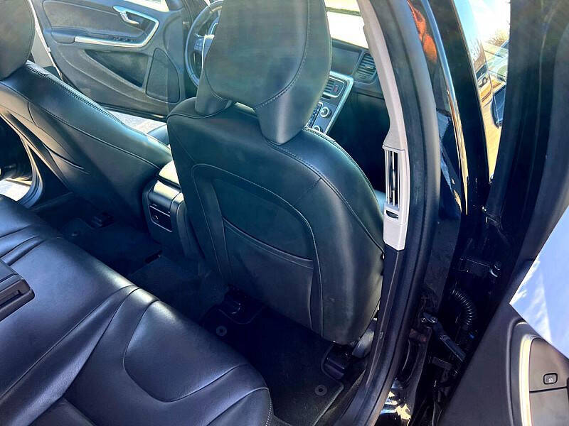 2016 Volvo V60 T5 Drive-E Premier