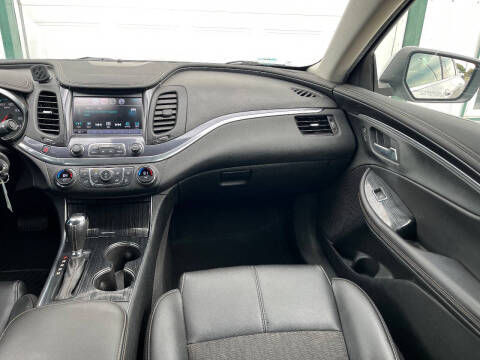 2017 Chevrolet Impala LT