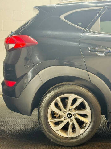 2016 Hyundai Tucson SE