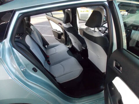 2017 Toyota Prius Three