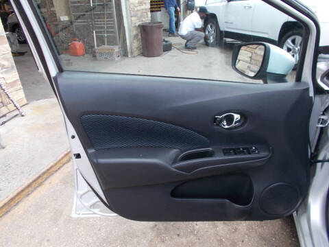 2017 Nissan Versa Note SV