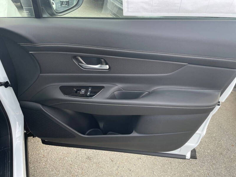 2025 Nissan Murano SV