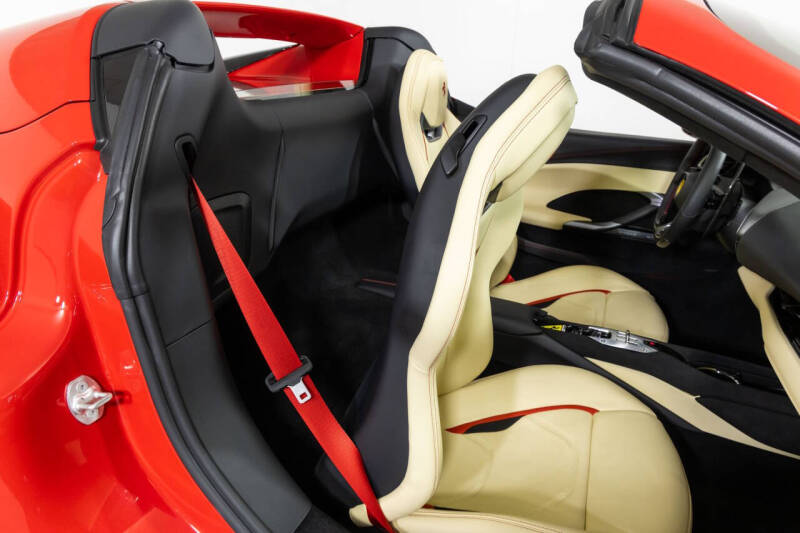 2024 Ferrari 296 GTS