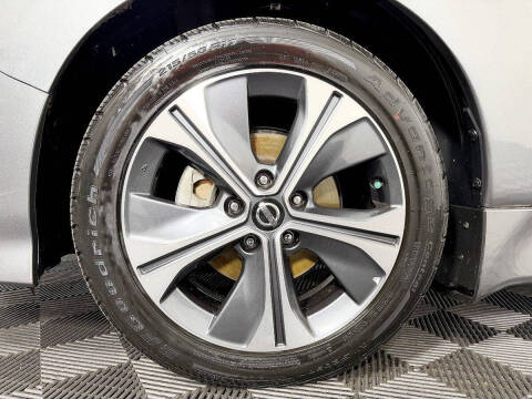 2019 Nissan LEAF SV