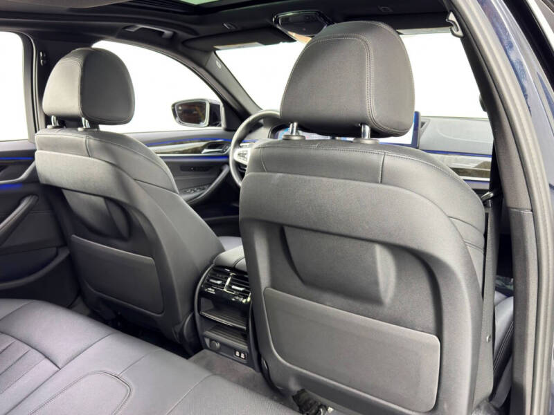 2021 BMW 5 Series 540i