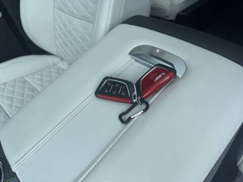 2025 Cadillac Escalade-V