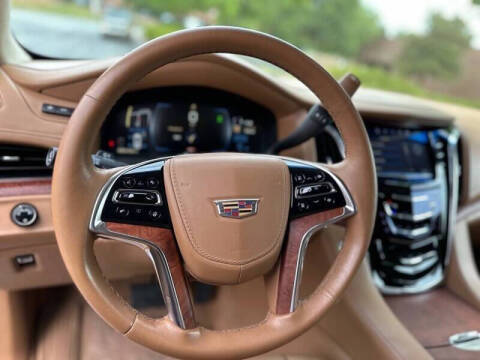 2015 Cadillac Escalade Platinum