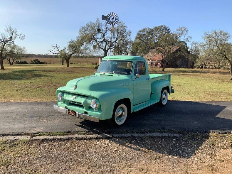 1954 Ford F-100