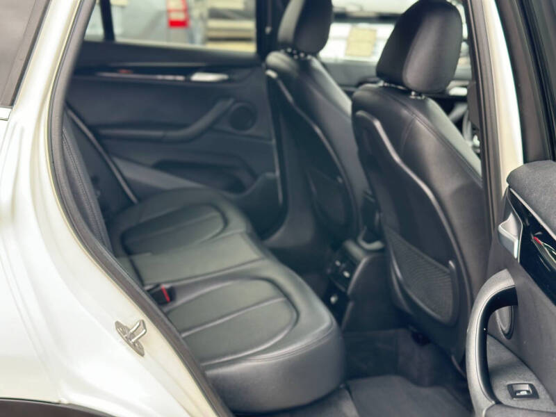 2018 BMW X1 xDrive28i