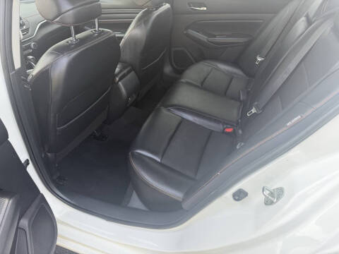 2019 Nissan Altima 2.5 SR