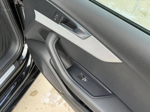 2017 Audi A4 2.0T quattro Premium Plus