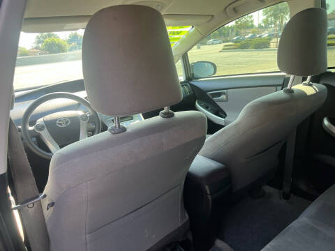 2015 Toyota Prius Two