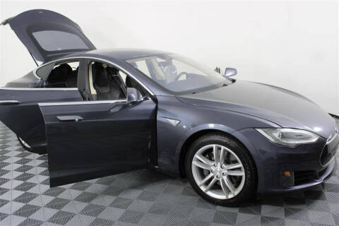 2015 Tesla Model S