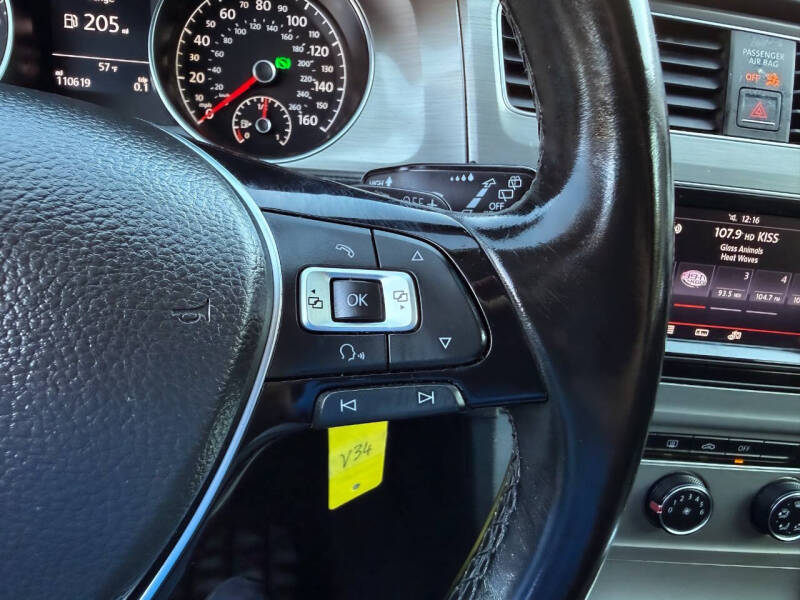 2015 Volkswagen Golf TSI S