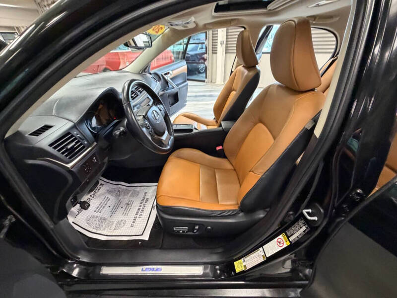 2015 Lexus CT 200h