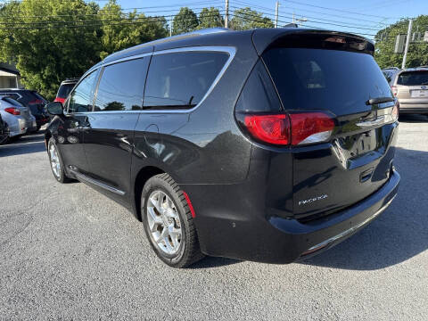 2017 Chrysler Pacifica Limited