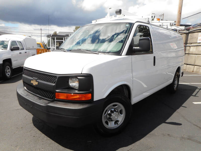 2016 Chevrolet Express 2500