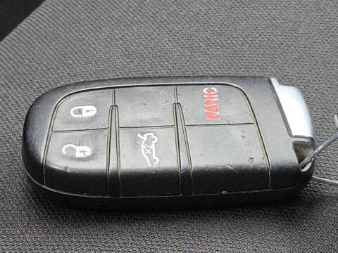 2017 Dodge Challenger SXT