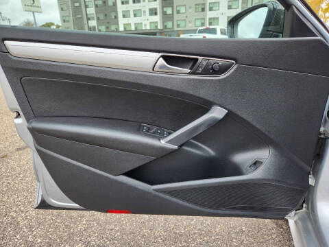 2019 Volkswagen Passat Wolfsburg