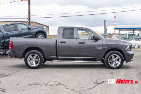 2017 RAM 1500 Express